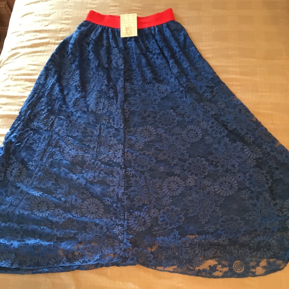 LuLaRoe Lucy skirt
